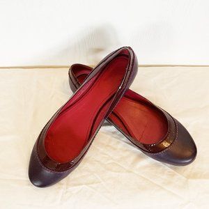 Women's Boden patent trim flats